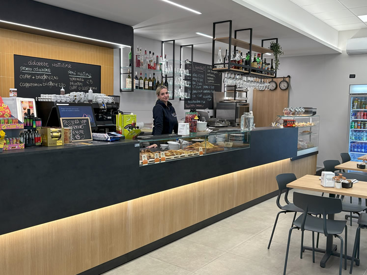 Arredamento Allestimento Bar