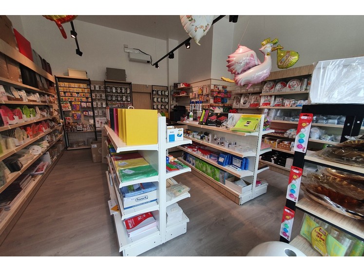 Arredamento Allestimento Cartoleria Libreria