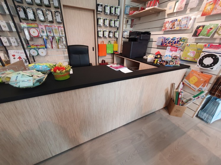 Arredamento Allestimento Cartoleria Libreria