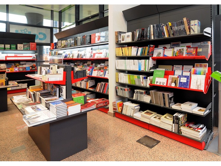 Arredamento Allestimento Cartoleria Libreria