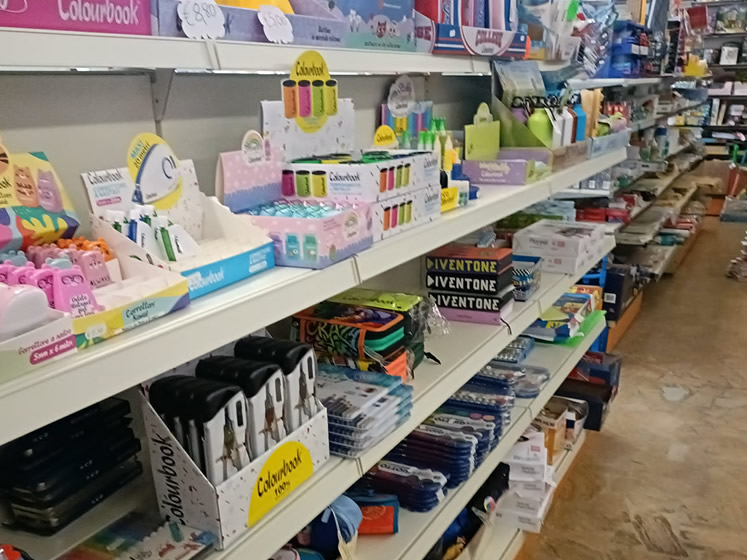 Arredamento Allestimento Cartoleria Libreria