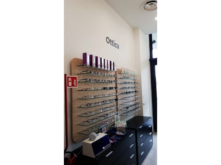 Arredamento Allestimento Farmacie Ortopedie