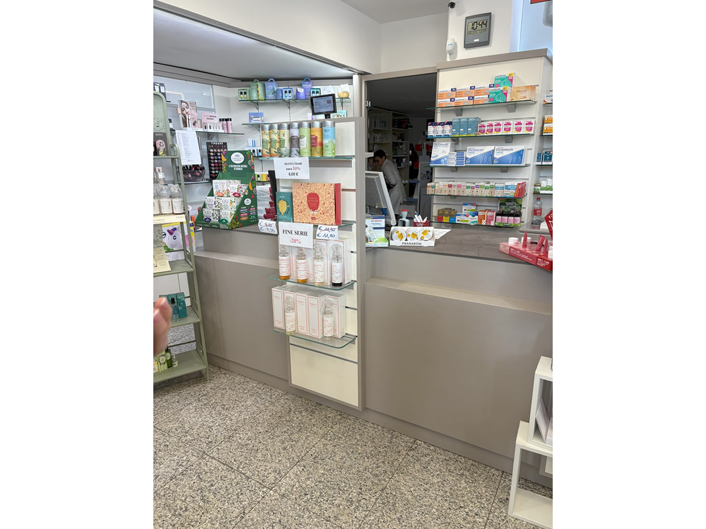 Arredamento Allestimento Farmacie Ortopedie