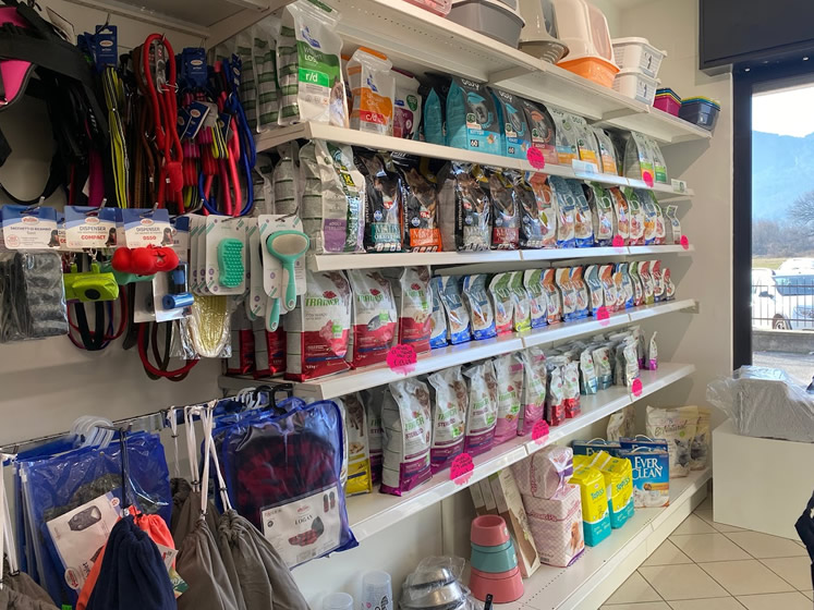 Arredamento Allestimento Pet Shop Agraria