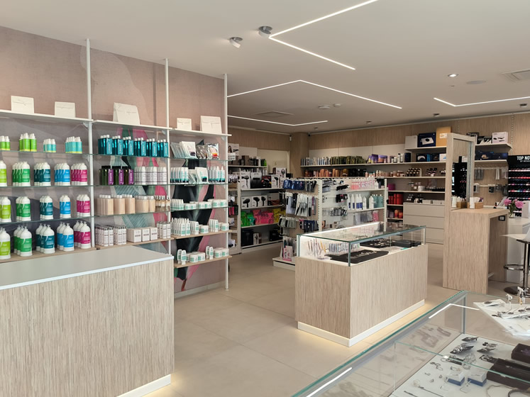 Arredamento Allestimento Profumerie Health Care