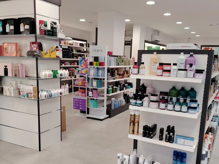 Arredamento Allestimento Profumerie Health Care